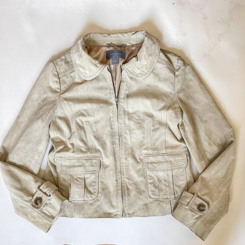 Ann Taylor Beige Suede Zip Up Leather Jacket Cream peter pan collar Size M